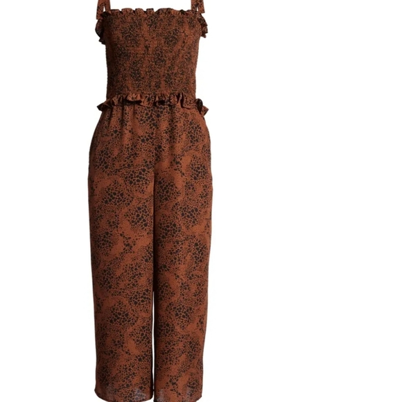 Socialite Smocked Bodice Wide Leg Jumpsuit - Picture 5 of 15